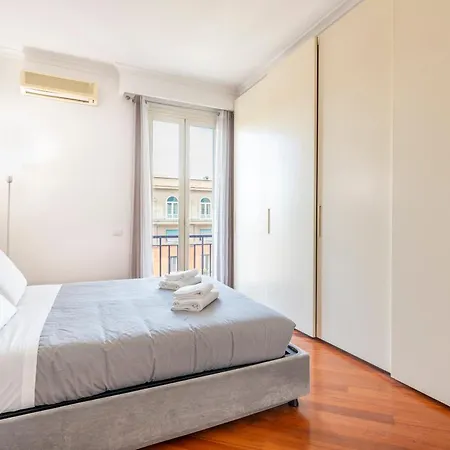 Vatican Art דירה