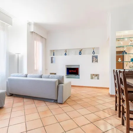 דירה Vatican Art